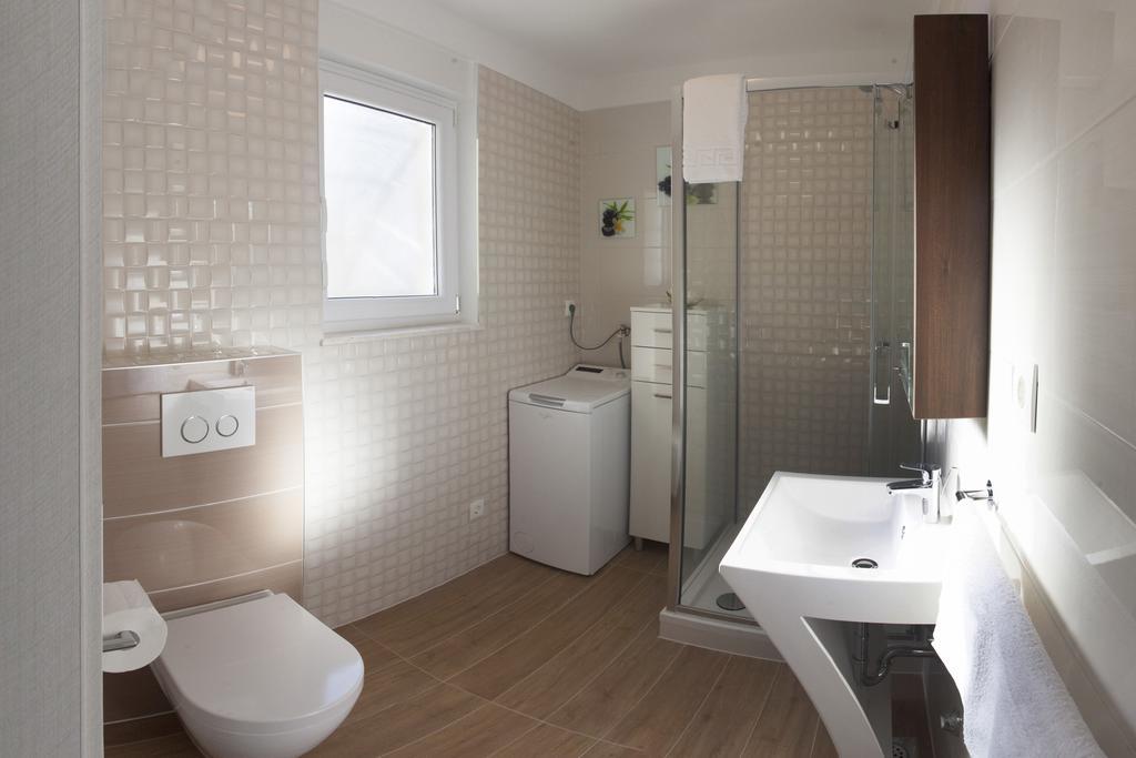 Apartments Villa Anamaria تروغير المظهر الخارجي الصورة